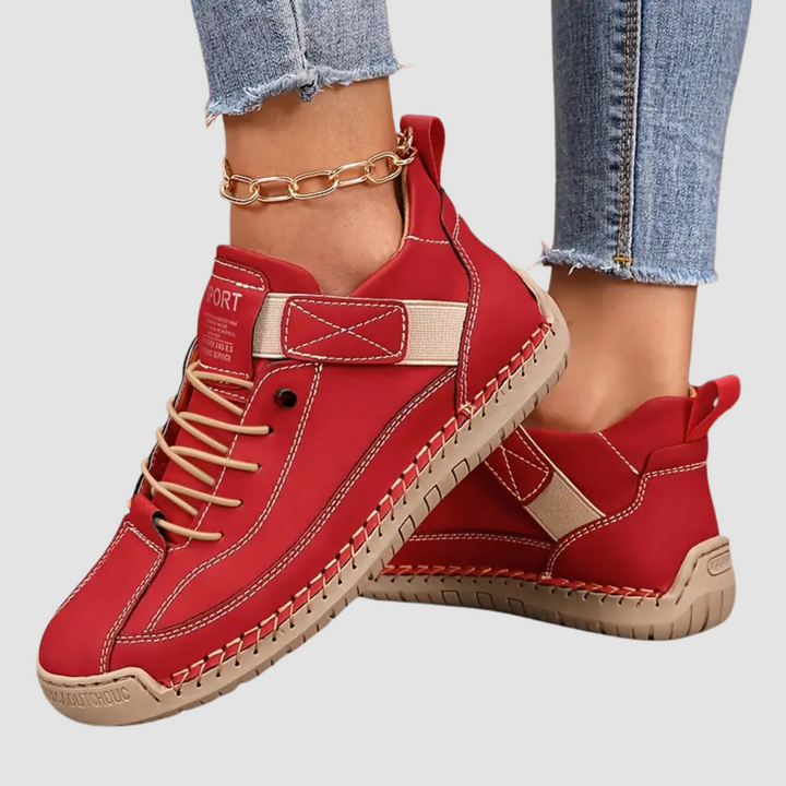 ひな | 上品カジュアルスニーカー