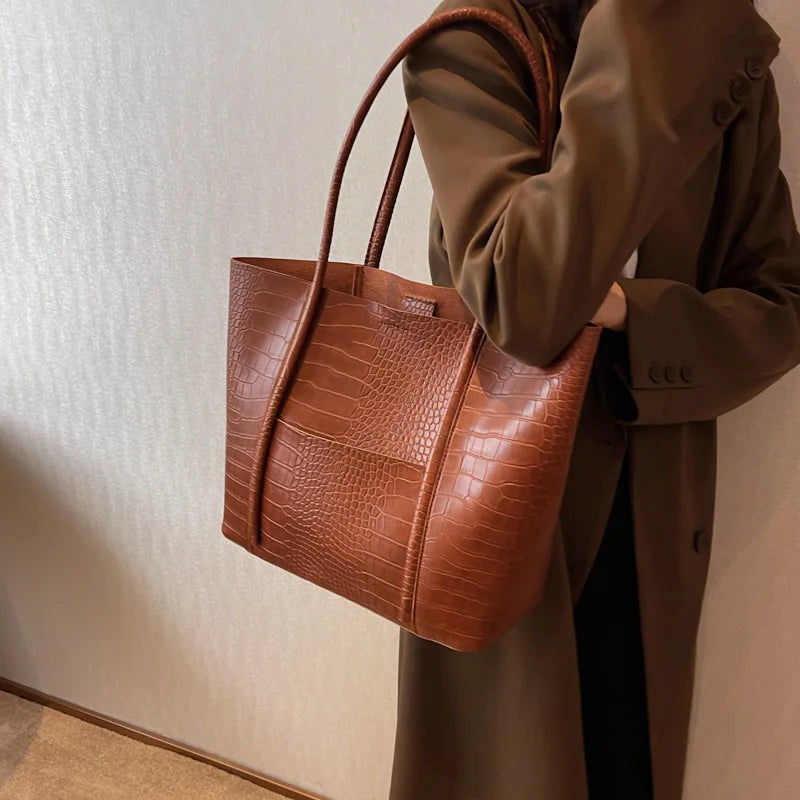 遥香 | クロコ調ミニマルトートバッグ