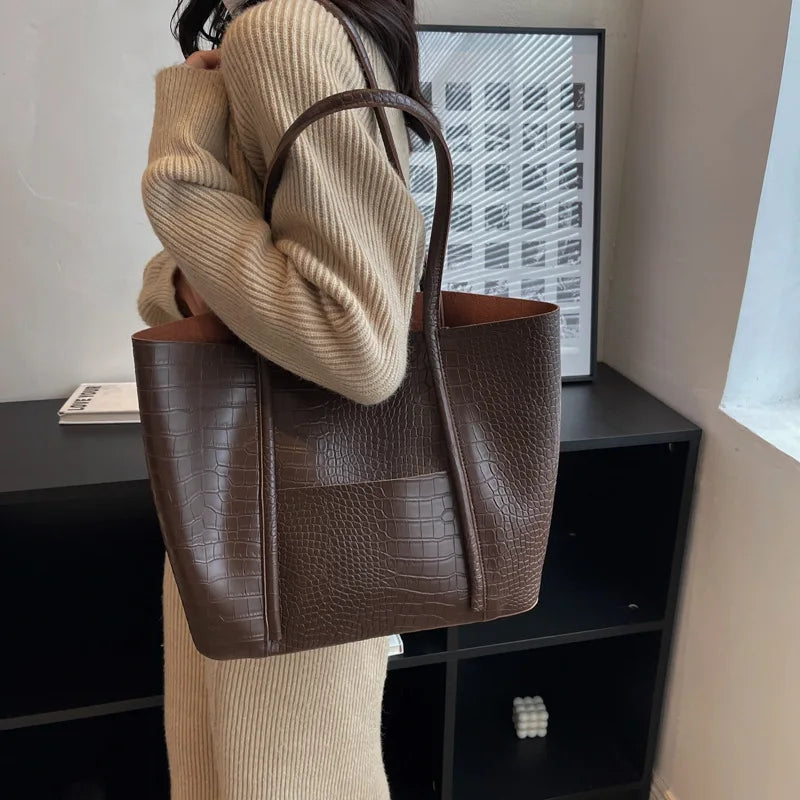 遥香 | クロコ調ミニマルトートバッグ