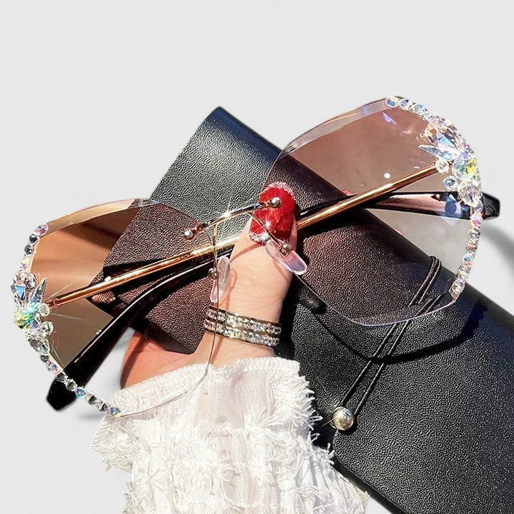 あおい | エレガントラインストーンサングラス