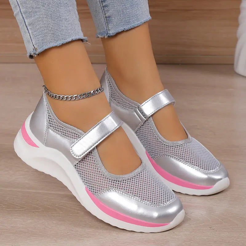 りこ | 軽量メッシュスニーカー
